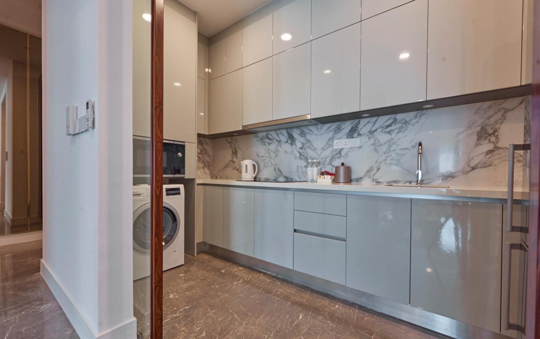 The Face Style Hotel Kuala Lumpur Exterior foto A modern laundry room